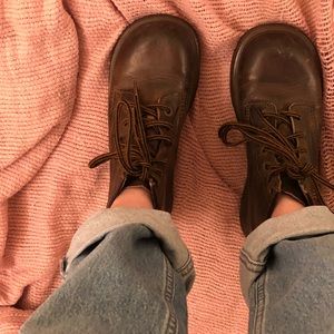 Vintage Dr. Martens Boots (Brown)